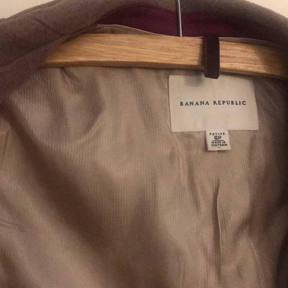 Banana Republic Camel Wool Blazer - Picture 8 of 13